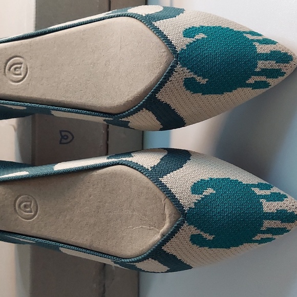 NEW - Moroccan Green Rothy Point - size 9 - Discontinued Style - Picture 5 of 5